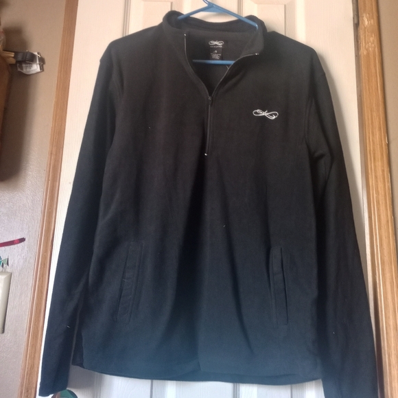 Quarter zip - Picture 1 of 2